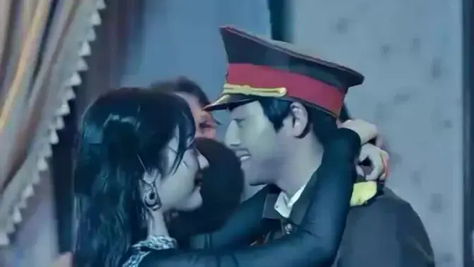 《暗杀》：烽火乱世中的谍战风云与人性抉择，一场关乎家国荣辱的生死绝杀！